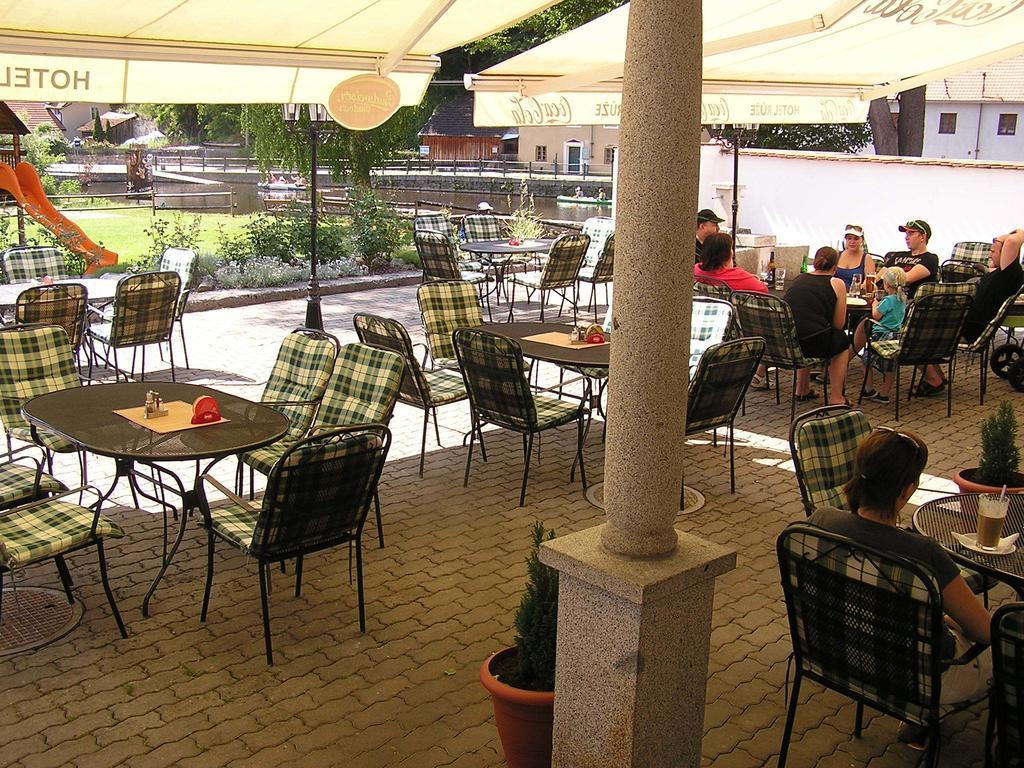Hotel Ruze Rožmberk nad Vltavou Kültér fotó