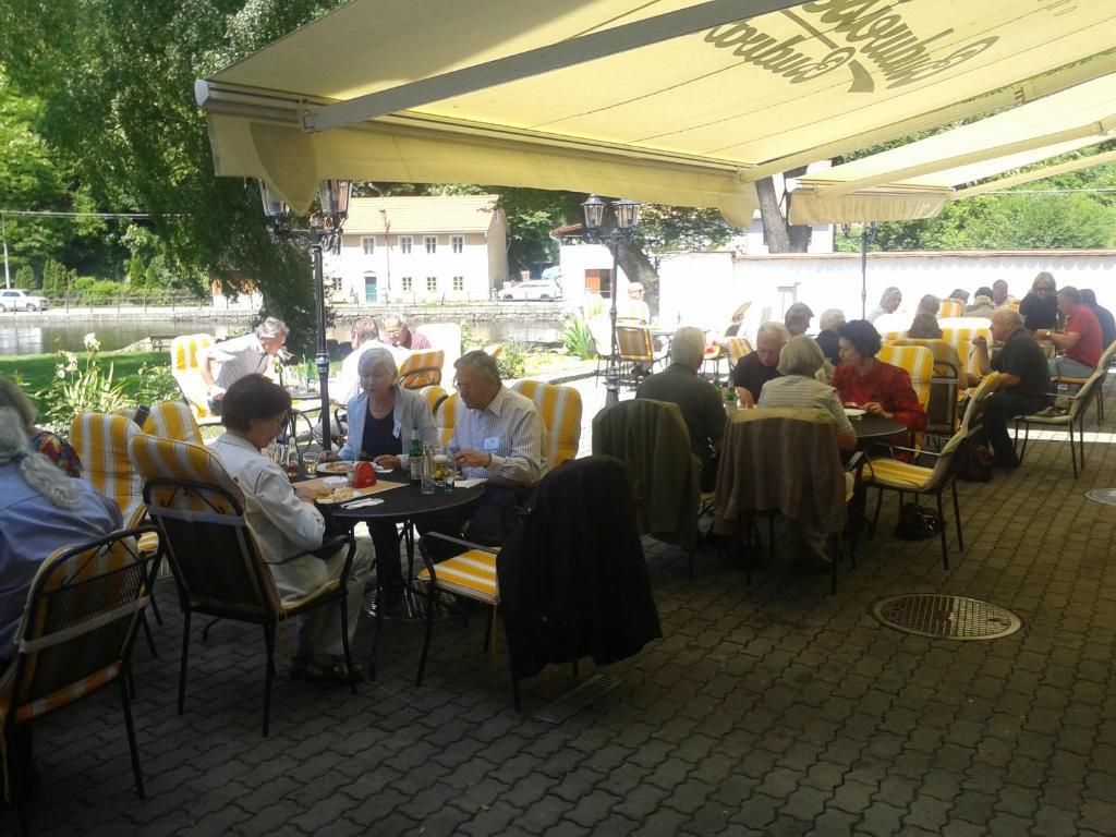 Hotel Ruze Rožmberk nad Vltavou Kültér fotó