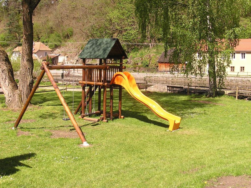 Hotel Ruze Rožmberk nad Vltavou Kültér fotó